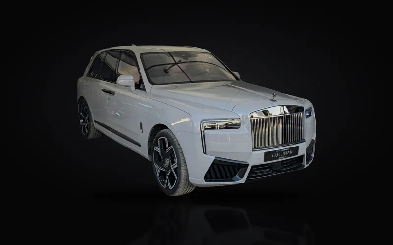 Rolls-Royce Cullinan in the studio